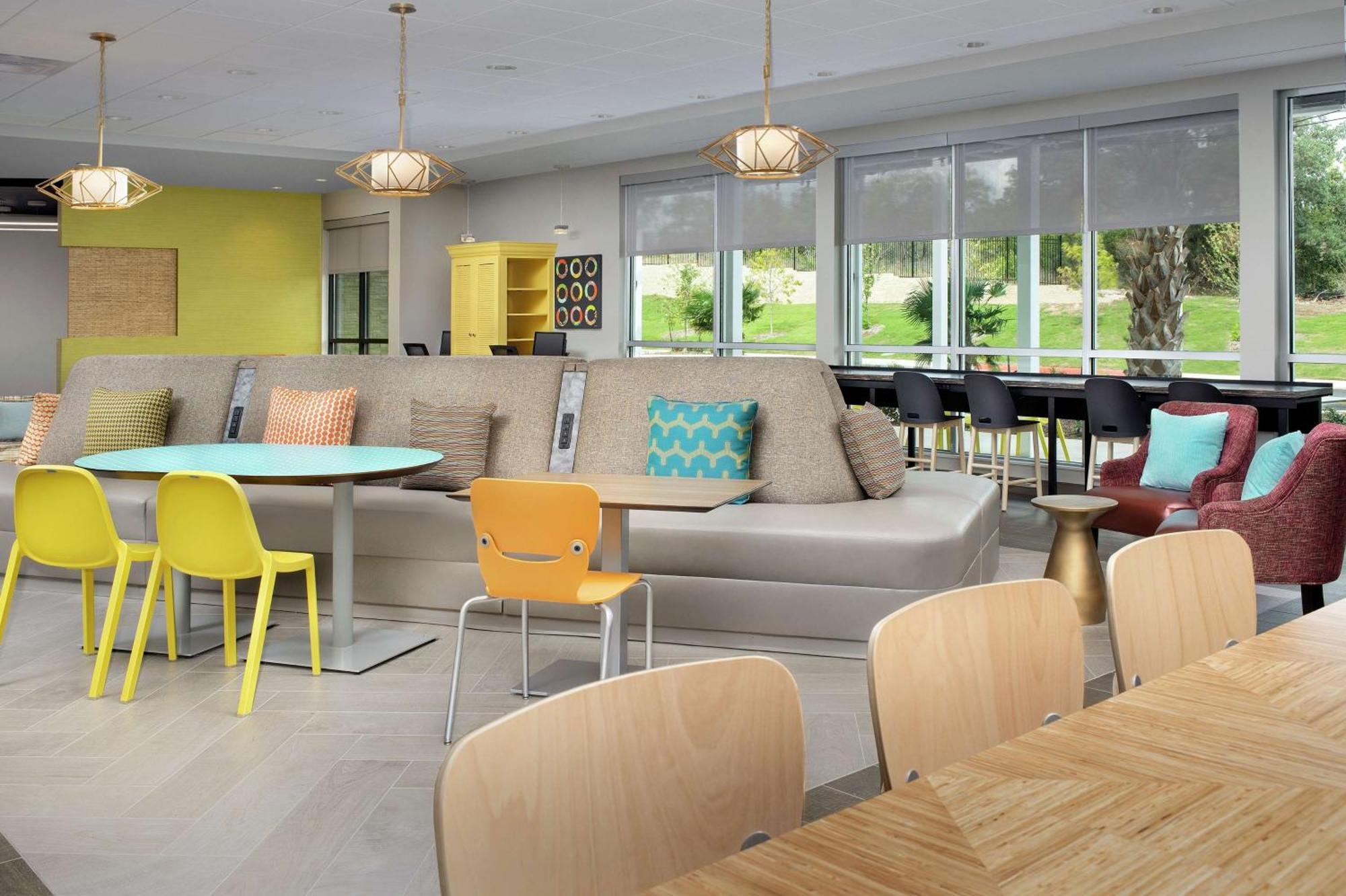 Home2 Suites By Hilton San Antonio Lackland Seaworld Exterior photo